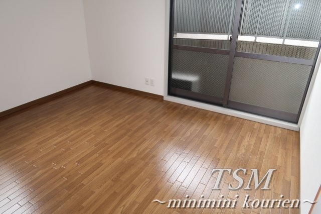 シャーメゾン香里の洋室|エアコン付きの洋室