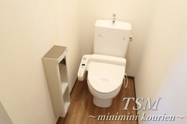 シャーメゾン香里のトイレ|ウォシュレット付き