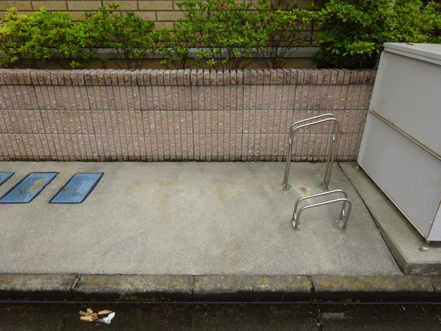 ドルフクレセント七番館のその他共用部分