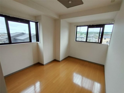 【寝室】 | ワイズステージ