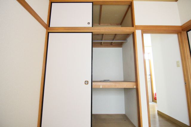 富澤ハイツの収納