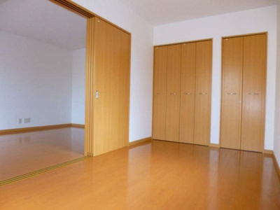 【居間・リビング】 | クレール大井手 | ※同物件別室参考写真