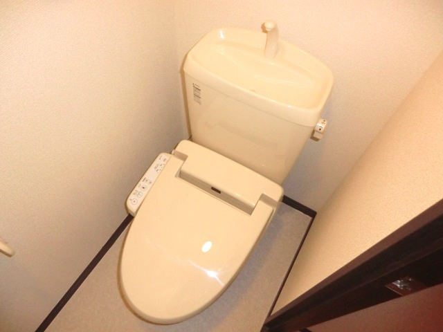 サンパレス塚本のトイレ