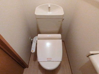 【トイレ】 | ソレイユ東阿保 | 温水洗浄便座