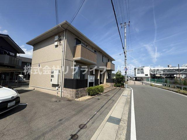 ウィット英賀保の駐車場