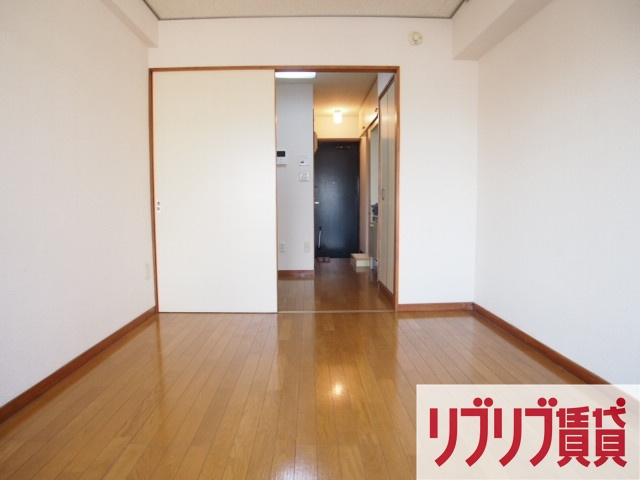 グランデール松波の居間・リビング