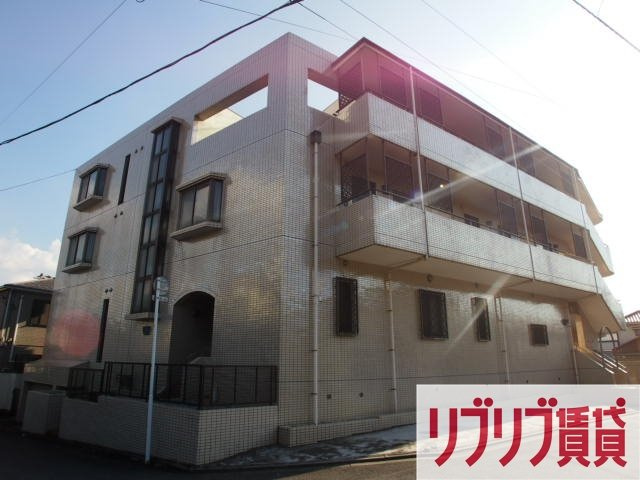 グランデール松波の外観