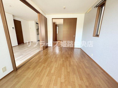 【洋室】 | 絵領ガーデン