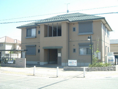 【外観】 | シャーメゾンTOMAMI A棟 | 駐車場１台込