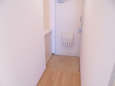 【玄関】 | ロイヤルコーポ姫路