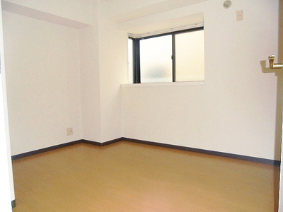 【洋室】 | ロイヤルコーポ姫路北条