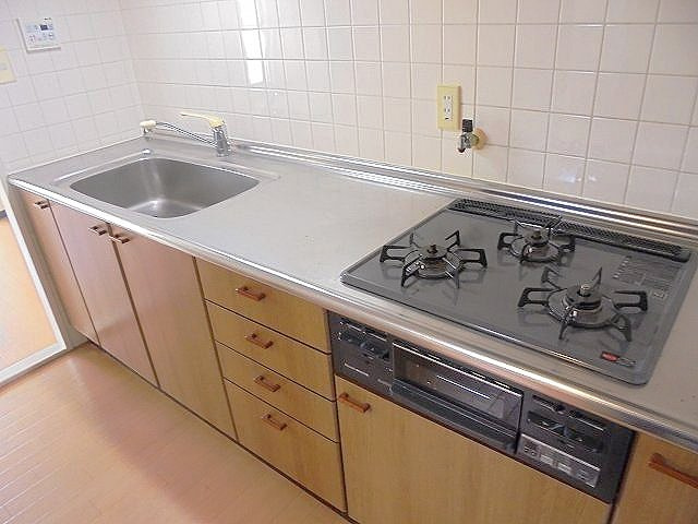 ロイヤルコーポ姫路北条のキッチン