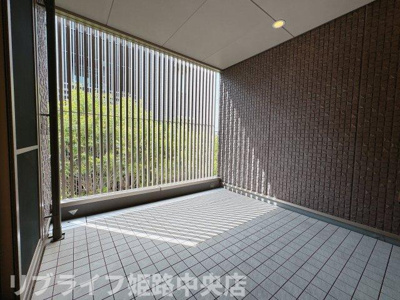 【バルコニー】 | ルーチェＡ | 程良い光と風を取り込んでくれます。