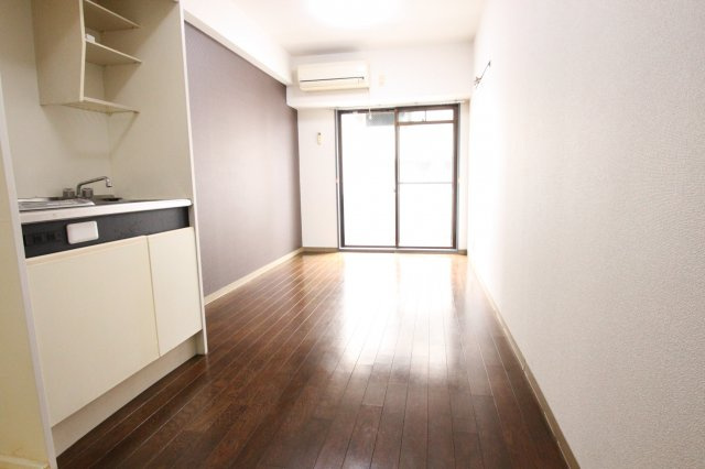 ウィンライフ近大前　(近大　一人暮らし)の洋室