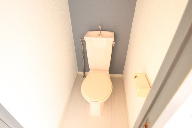 ウィンライフ近大前　(近大　一人暮らし)のトイレ