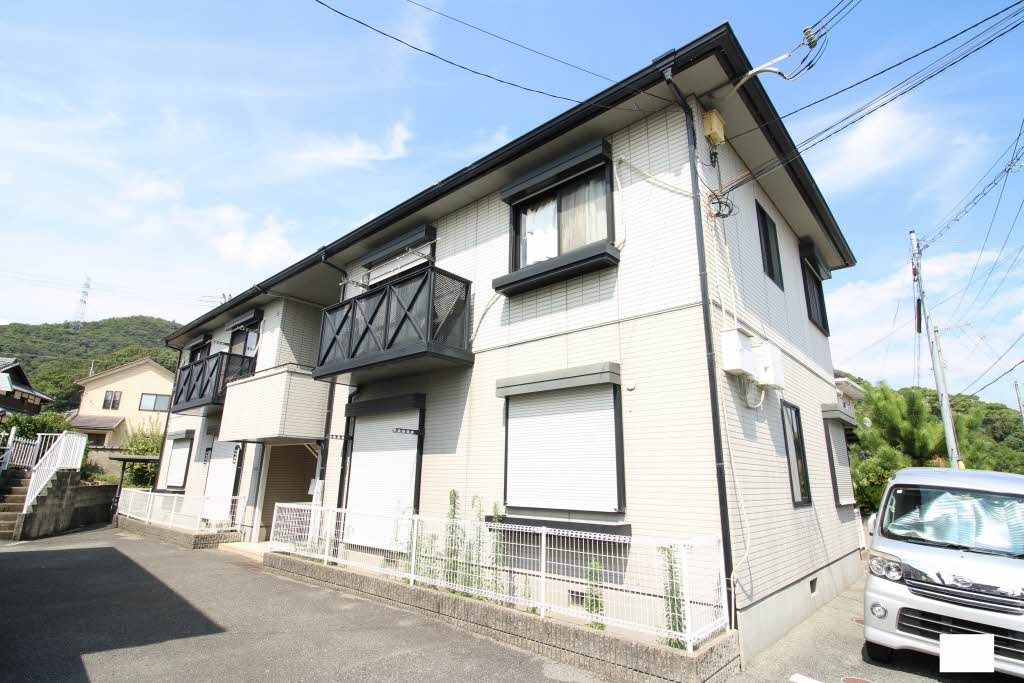 ディアス花北の駐車場