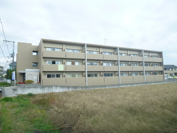 メゾンハピネスⅡの外観|マンションタイプ★