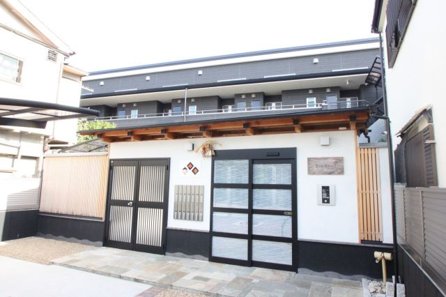 ミューズ・ロゼアⅡ(近畿大学一人暮らし)のエントランス