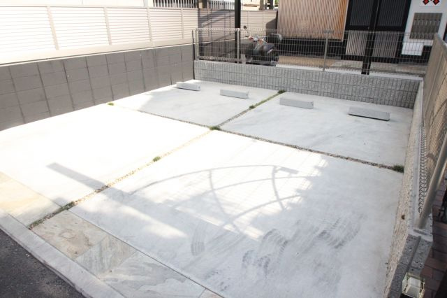 ミューズ・ロゼアⅡ(近畿大学一人暮らし)の駐車場