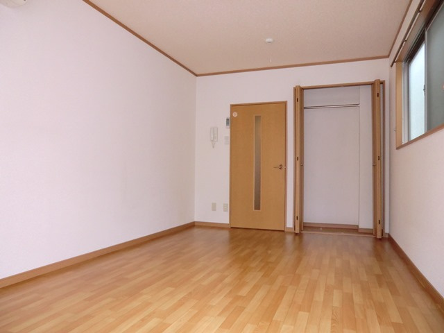 NKプライムの居間・リビング