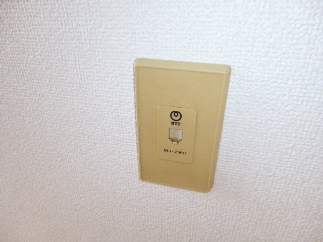 コーポ西原のその他|電話モジュラー