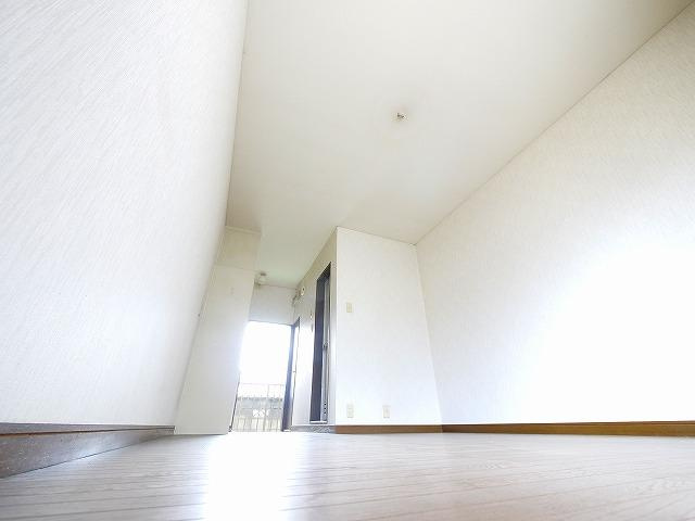 ふぁみーゆ音無の居間・リビング|ゆったりとしたリビングです