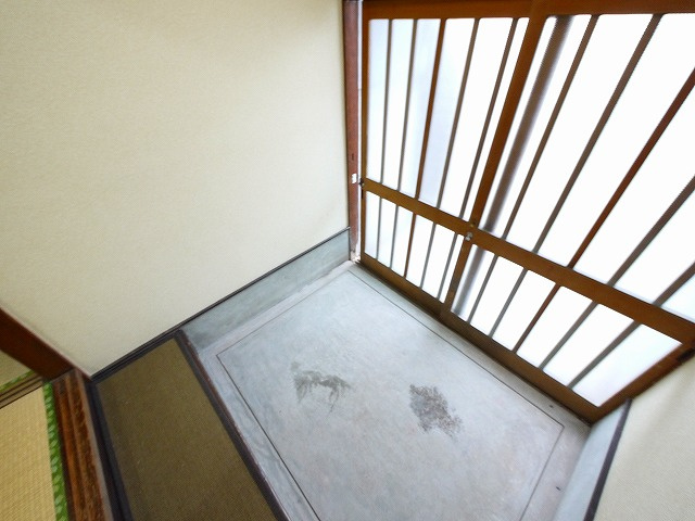 下村貸家（西新在家号所町）の玄関