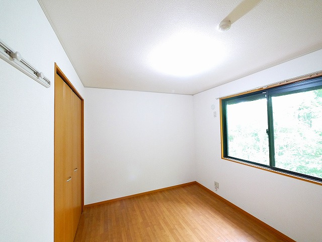 セジュールならやま　Ⅱの洋室