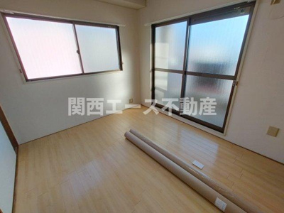 【寝室】 | ファースト瓢箪山