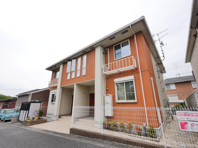 エレガンシアの外観|外観もきれいです