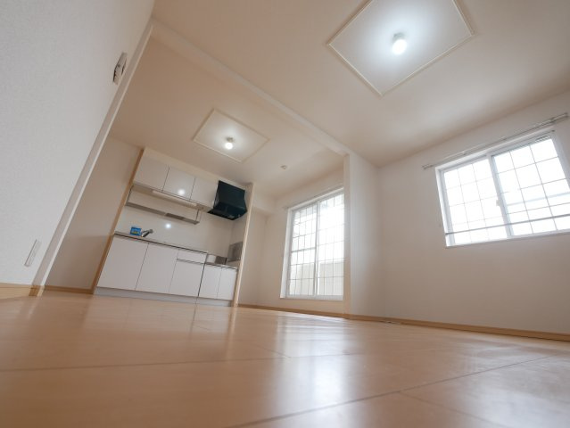 エレガンシアの居間・リビング|ゆったり過ごせるリビングです