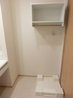 【設備】 | エスペランサ | 洗濯機置場