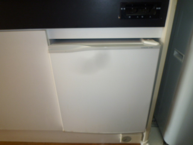 ブロードヒルⅡのキッチン|ミニ冷蔵庫