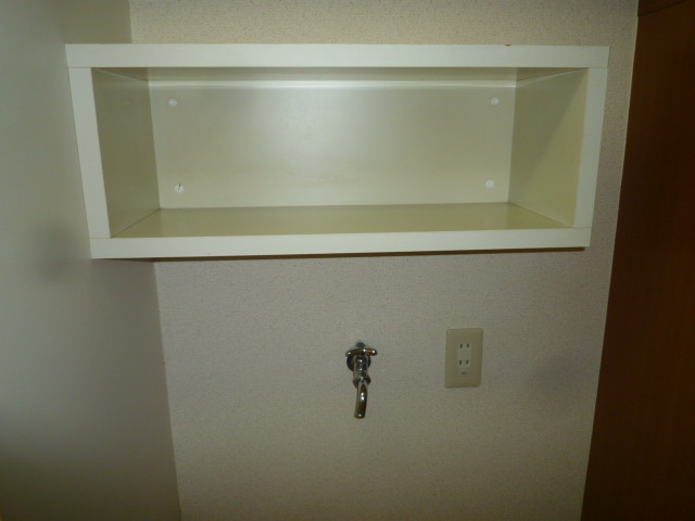 ブロードヒルⅡのその他|洗濯機上棚