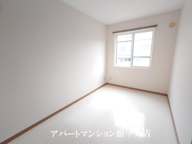 ヒーロー1番館の寝室