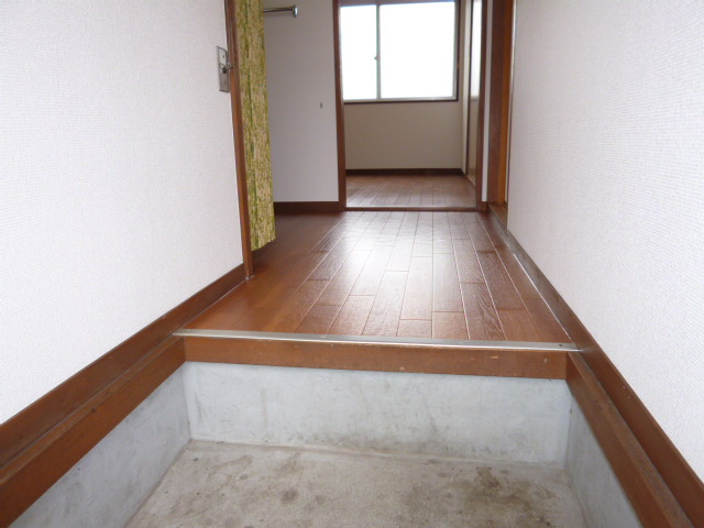 藤の木コーポの玄関|玄関