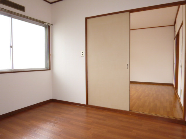 倉敷市児島小川６丁目のアパートのキッチン|ダイニング