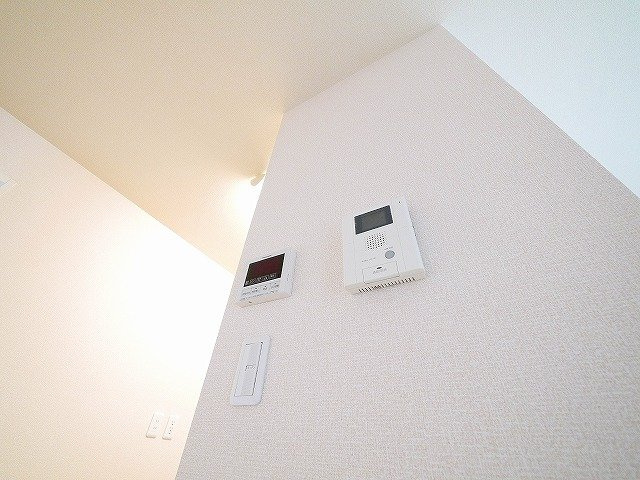 カドデュ　ソレイユのセキュリティ|モニター付きインターホンです