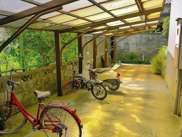 平城駅前三和マンションのその他共用部分|駐輪場です