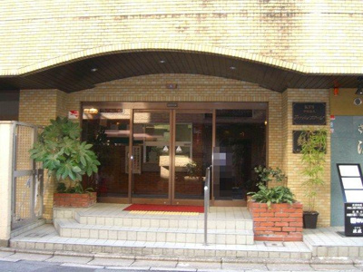 【エントランス】 | 二条麩屋町ビューハイツ