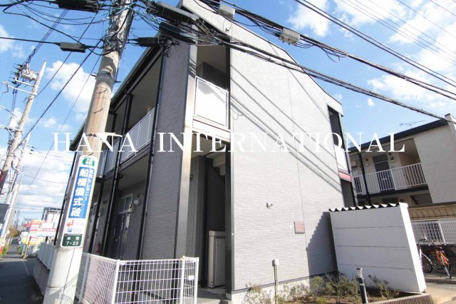レオパレスステーションプラザⅢの外観