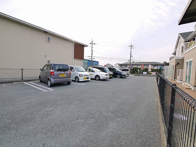 アヴェニール太子の駐車場|駐車場があります