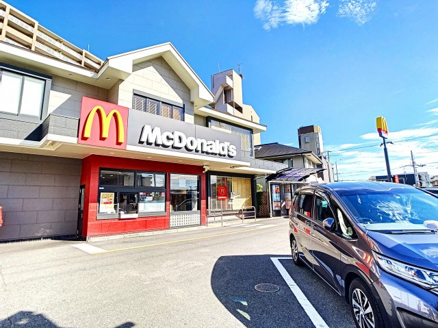 Ｍ’プラザ 香里六番館の周辺|近くのファーストフード店