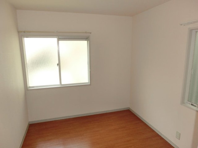 【洋室】 | メゾン梨川