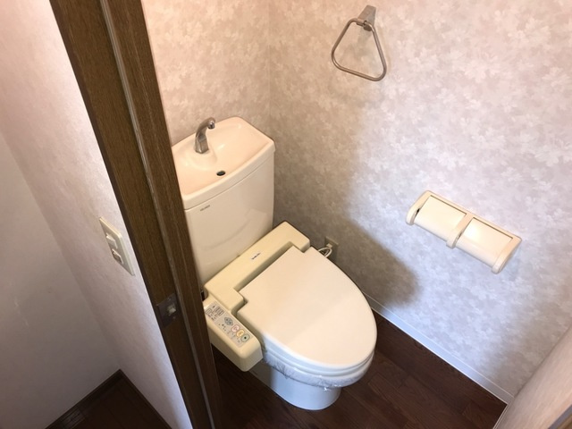 メゾンリヴィエールのトイレ
