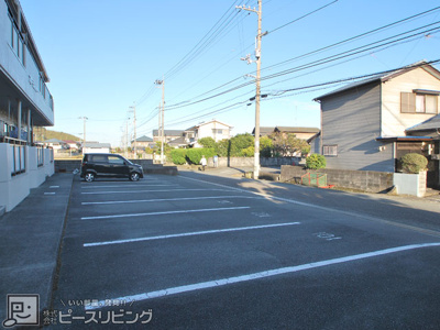 【駐車場】 | フローラルシャトー