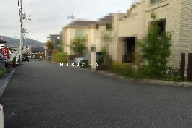 箕面市小野原西6丁目　中古一戸建の周辺