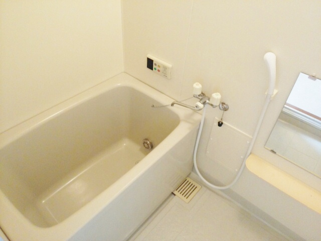 クリオM-Bの浴室