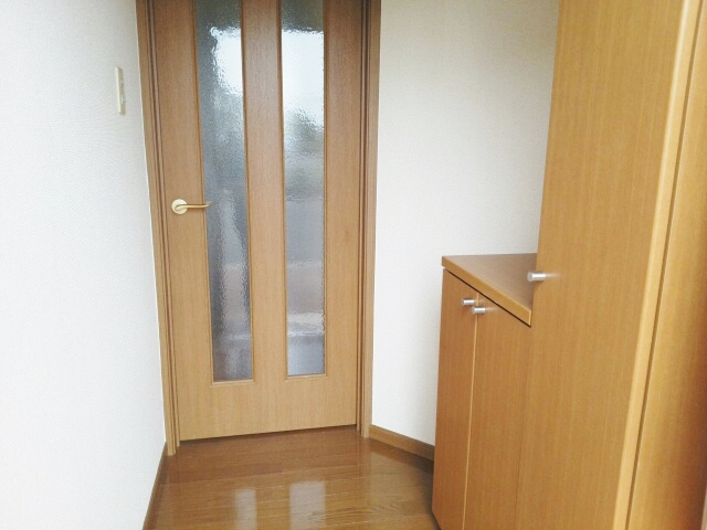 クリオM-Bの玄関