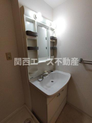  | アジュール西端